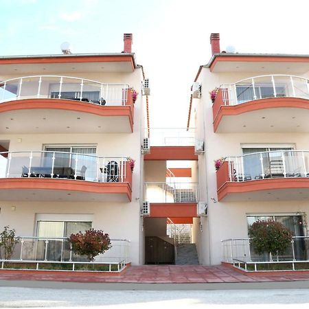 Sinanis Family Apartments Keramotí Esterno foto