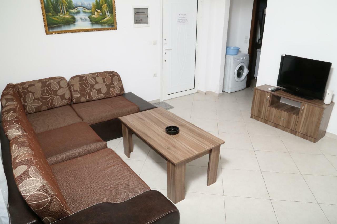 Sinanis Family Apartments Keramotí Esterno foto